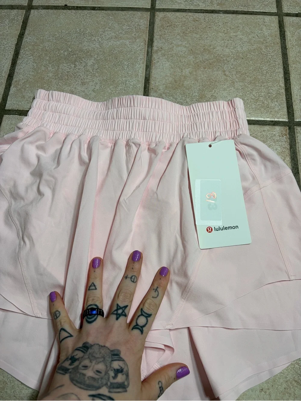 NWT Lululemon Shake It Out High-Rise Running Short 2.5